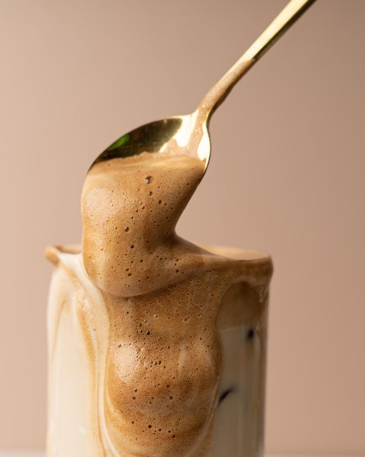 How to Make a $7 Caramel Latte at Home (in 5 Seconds)